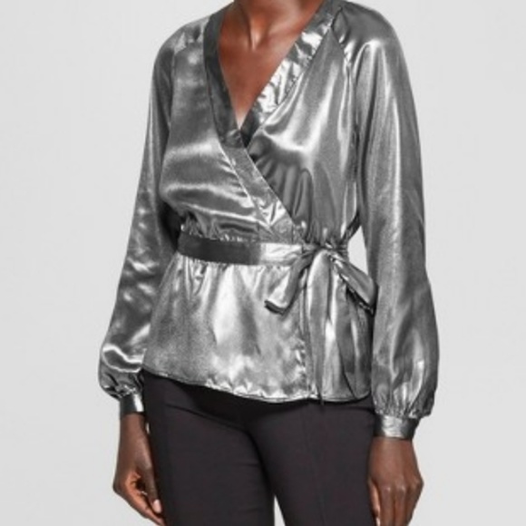⭕5/$25⭕New! WhoWhatWear Metallic Wrap Blouse - Picture 4 of 8